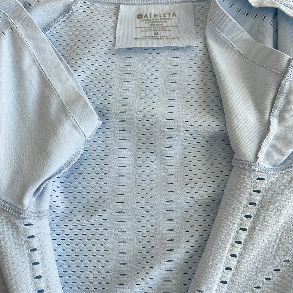 ATHLETA “Foothill” Short Sleeve Performance Top - Picture 13 of 14